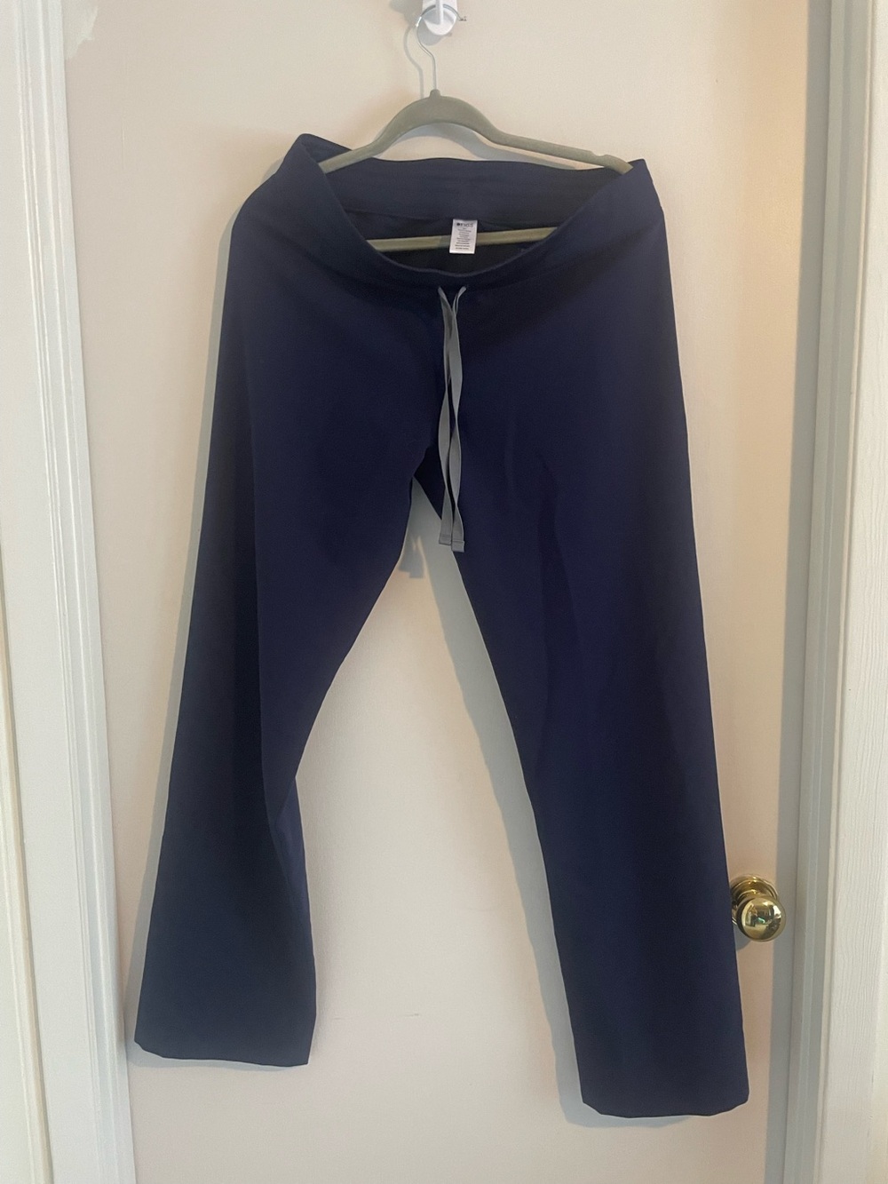 FIGS Livingston Basic Scrub Pants Navy M EUC